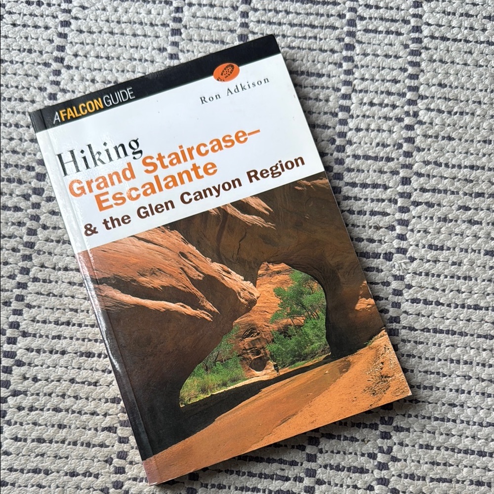 Hiking Guidebook: Grand Staircase-Escalante